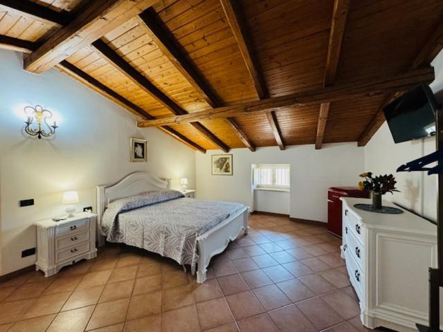 Casa Pepe - Fondi Vertice Rooms Exteriör bild